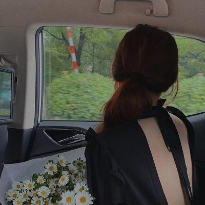 亚曼达厌世系海报